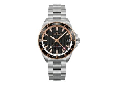 アドベンチャー ネベレスト GMT 41mm