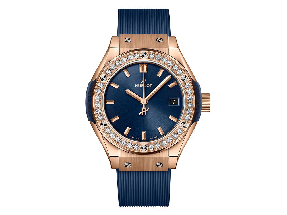 ウブロ クラシックフュージョンチタニウムブルー ウブロ(HUBLOT) クラシック・フュージョン チタニウム ディープブルー